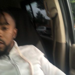 Meet your Posher, Tariq